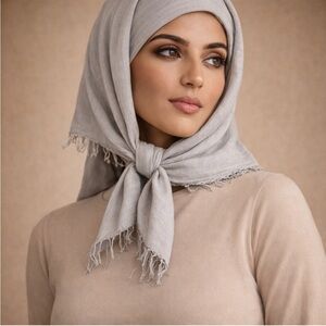French Made Light Gray Head Scarf – Lightweight Fringe